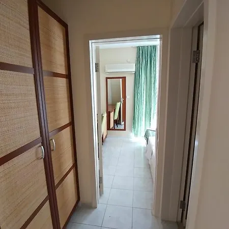 Apartahotel Blue Paradise Apart 3*